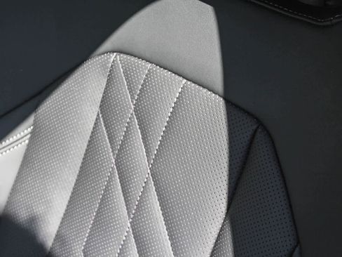 Used 2026 BMW X3 xDrive30 w/ Convenience Package image 24