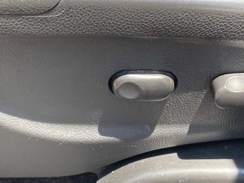 Used 2017 Buick Encore Preferred FWD image 17