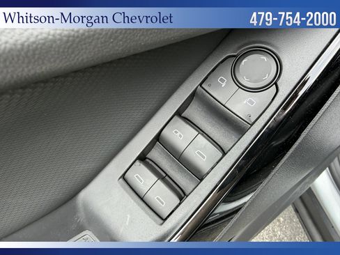 New 2026 Chevrolet Equinox LT image 12