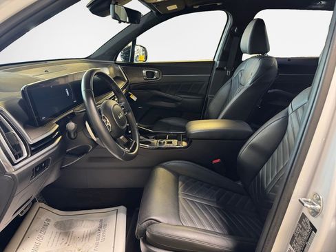 Certified 2024 Kia Sorento SX Prestige image 12