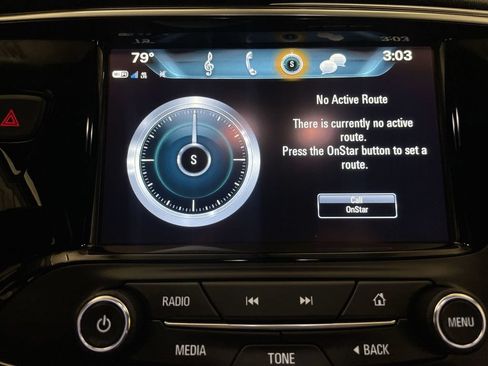 Used 2019 Buick Envision Essence FWD image 8