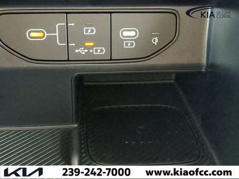 New 2025 Kia Sorento S w/ Panoramic Sunroof Package image 22