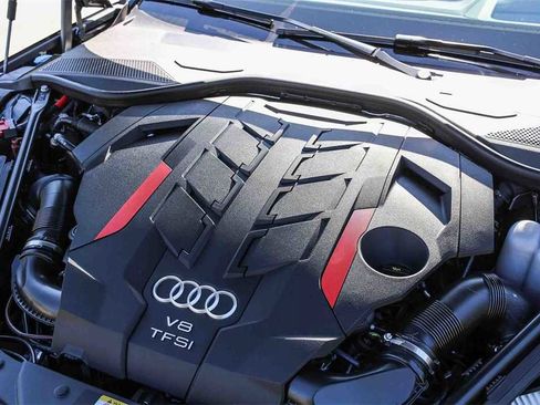New 2025 Audi S8 image 25