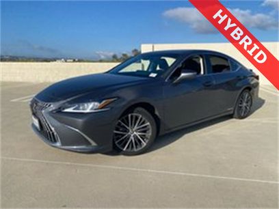 Used 2022 Lexus ES 300h 300h