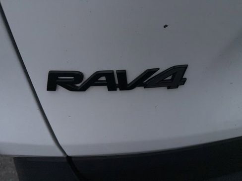 Used 2024 Toyota RAV4 Adventure AWD/4WD image 20