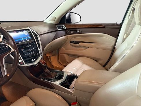 Used 2015 Cadillac SRX Luxury image 24