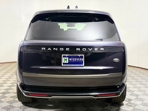 Used 2023 Land Rover Range Rover Long Wheelbase SE AWD/4WD image 5
