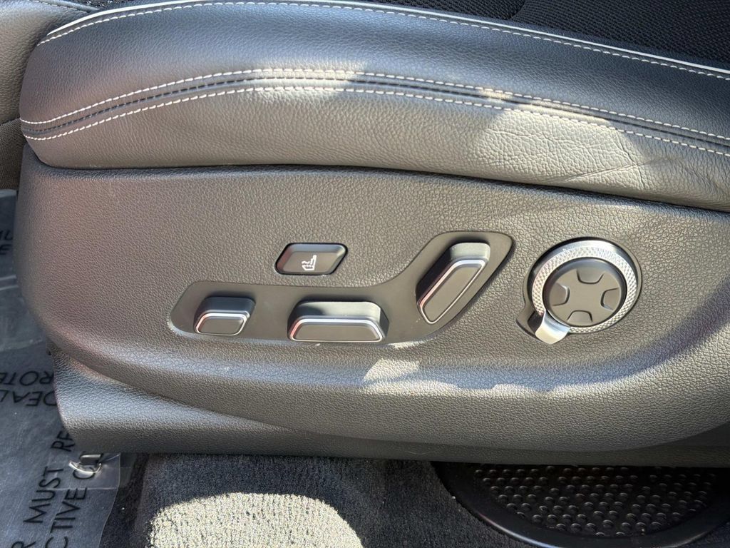 Certified 2024 Genesis GV70 3.5T Sport AWD/4WD image 16