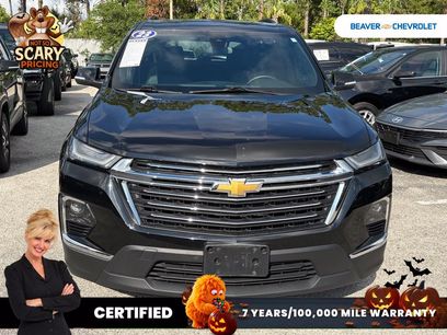 Used 2023 Chevrolet Traverse LT