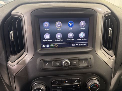 Used 2021 Chevrolet Silverado 2500 Custom w/ Custom Value Package AWD/4WD image 17