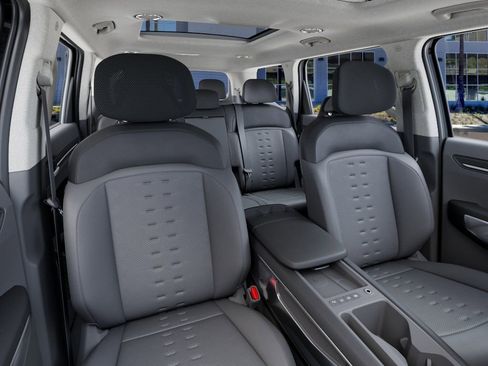 New 2026 Kia EV9 Wind image 15