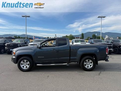 Used 2015 GMC Canyon SLE w/ SLE Convenience Package AWD/4WD image 4