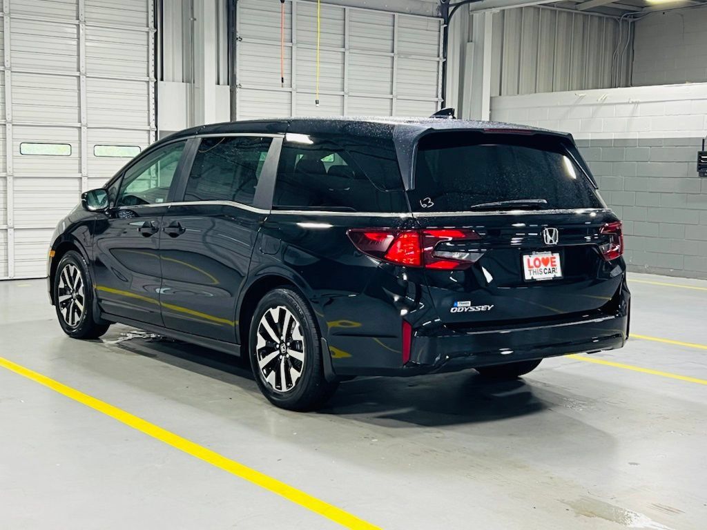 New 2026 Honda Odyssey EX-L image 17
