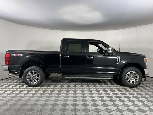 Used 2022 Ford F250 Lariat w/ Chrome Package image 7