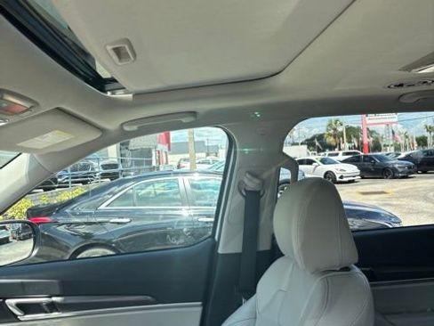 Used 2024 Kia Telluride S w/ S Sunroof Package FWD image 8