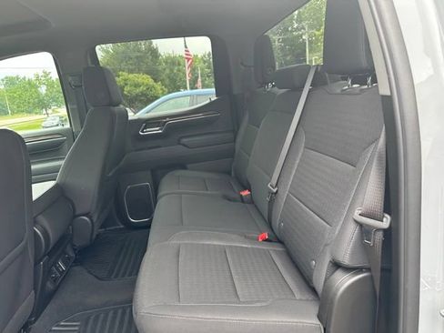 Certified 2024 Chevrolet Silverado 1500 LT AWD/4WD image 20