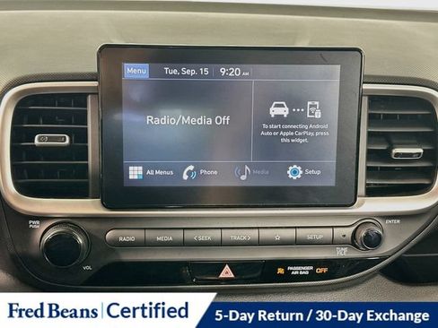 Used 2022 Hyundai Venue SE FWD image 24