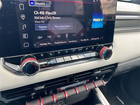 Used 2023 GMC Canyon AT4X w/ LPO, Sports Bar Package image 11