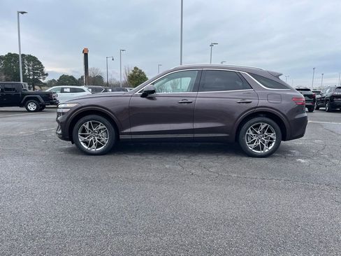 Used 2023 Genesis GV70 2.5T w/ Select Package image 4