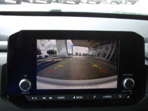 Certified 2024 Nissan Pathfinder S image 32