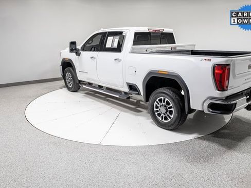 Used 2022 GMC Sierra 2500 SLT w/ SLT Convenience Package image 32