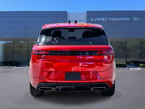 Used 2024 Land Rover Range Rover Sport Dynamic SE AWD/4WD image 5