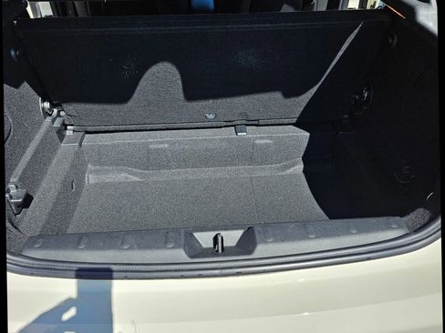 Used 2015 MINI Cooper S image 11