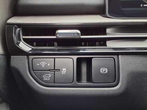 New 2026 Kia Sportage X-Line image 23