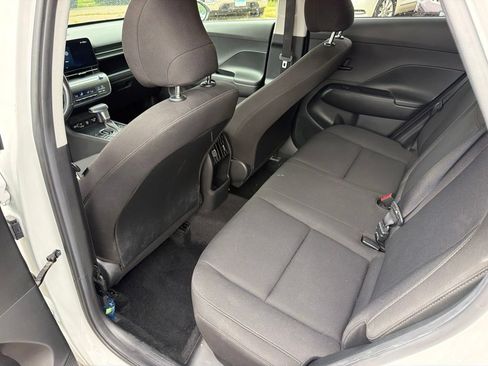 Used 2024 Hyundai Kona SEL FWD image 18
