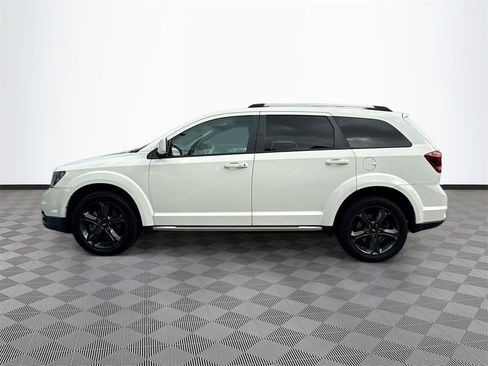 Used 2020 Dodge Journey Crossroad image 9
