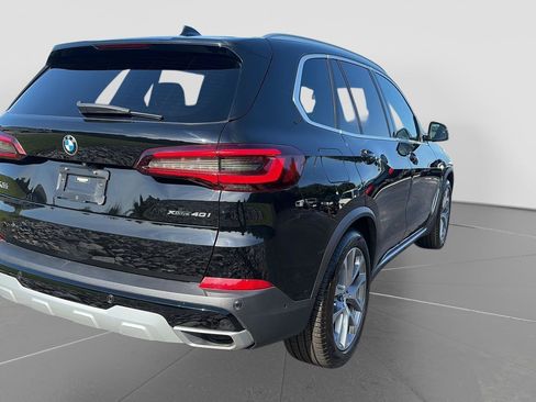 Used 2022 BMW X5 xDrive40i w/ Executive Package AWD/4WD image 5