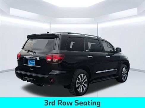 Used 2022 Toyota Sequoia Limited RWD image 6