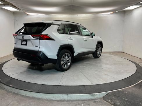 Used 2025 Toyota RAV4 XLE Premium image 6