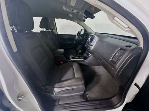 Used 2019 Chevrolet Colorado LT image 30