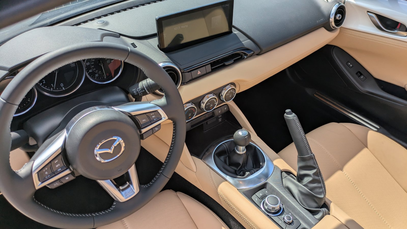 New 2026 MAZDA MX-5 Miata Grand Touring RWD image 12