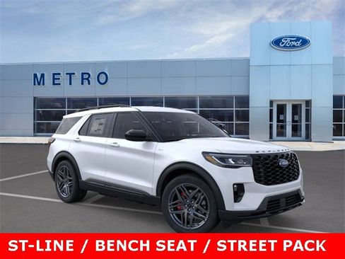 New 2025 Ford Explorer ST-Line w/ ST-Line Street Pack image 27