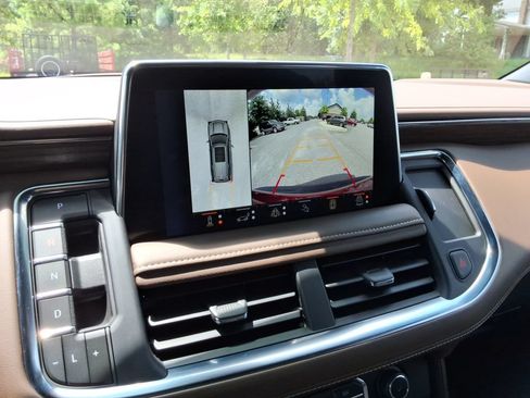 Certified 2023 Chevrolet Tahoe High Country w/ Advanced Technology Package AWD/4WD image 35