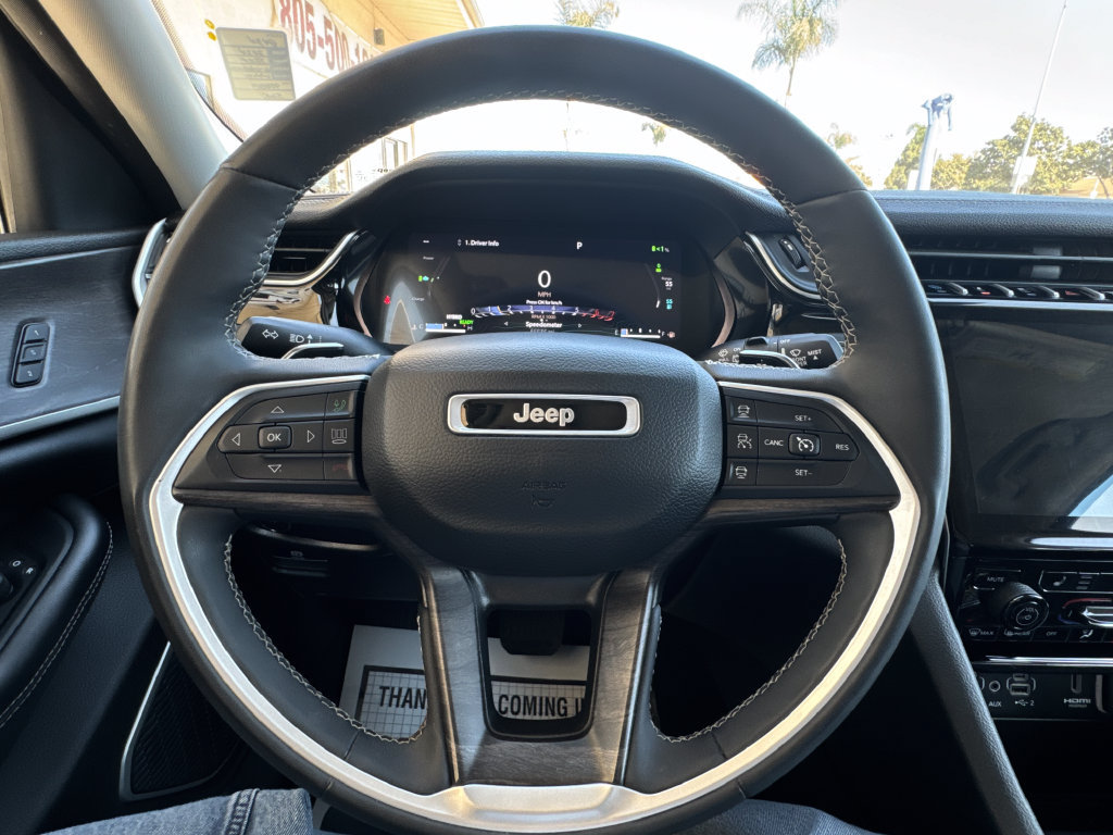 Used 2024 Jeep Grand Cherokee Limited 4xe AWD/4WD image 11