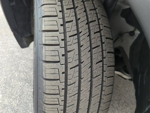 Certified 2021 Nissan Rogue SL w/ Premium Package image 46