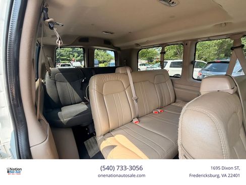 Used 2008 GMC Savana 2500 Passenger w/ Power Package RWD image 18