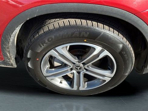 Used 2019 Mercedes-Benz GLC 300 image 25