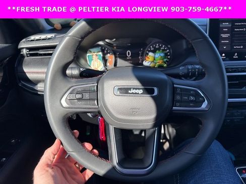 Used 2023 Jeep Compass Trailhawk image 11