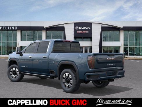 New 2026 GMC Sierra 2500 Denali w/ Denali Reserve Package AWD/4WD image 3