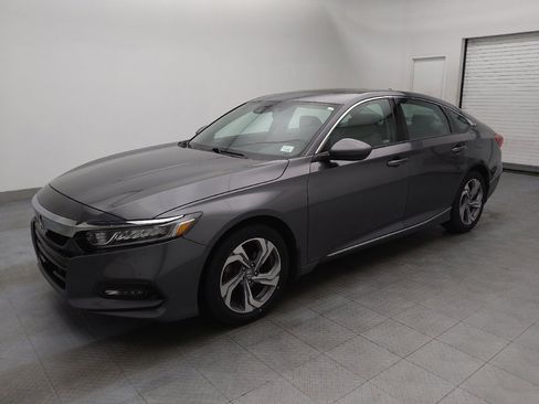 Used 2020 Honda Accord EX image 2