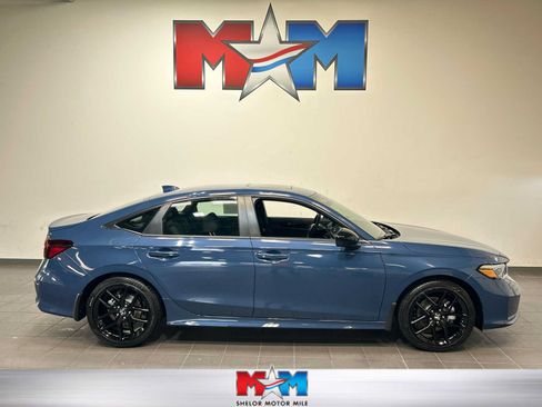 Used 2026 Honda Civic Sport image 1