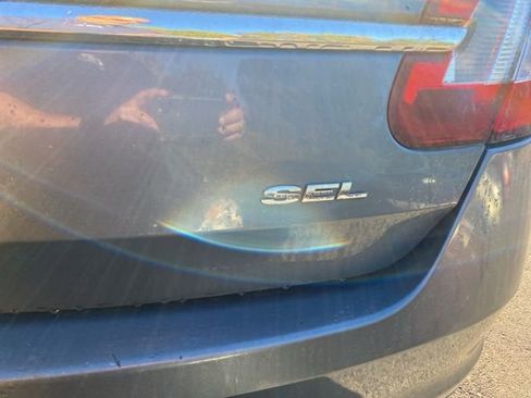 Used 2010 Ford Taurus SEL image 13