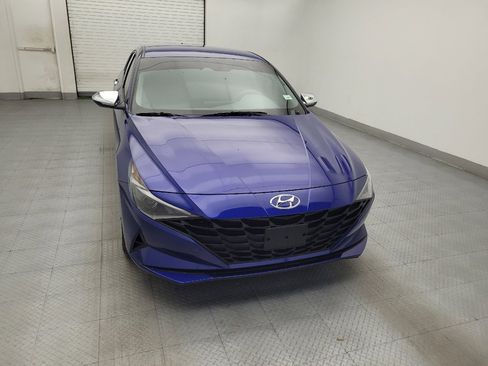 Used 2023 Hyundai Elantra SEL FWD image 14