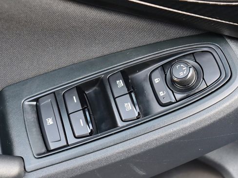 Used 2018 Subaru Impreza 2.0i Premium image 21