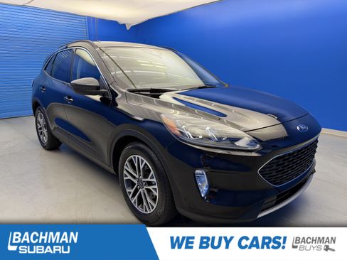 Used 2020 Ford Escape SEL FWD image 1