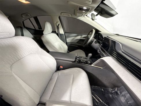 Certified 2025 Toyota Camry LE image 42